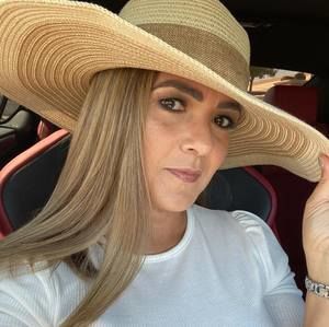 Meet your Posher, Jeanette